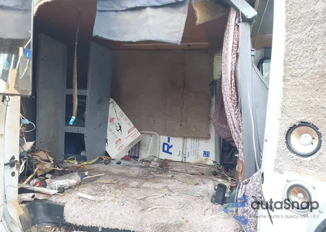 1998 Dodge Ram Van 1500 Commercial/Conversion from USA, damaged, VIN 2B7HB11X9WK101074